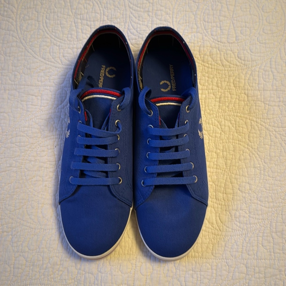 FRED PERRY CANVAS SHOES BLUE